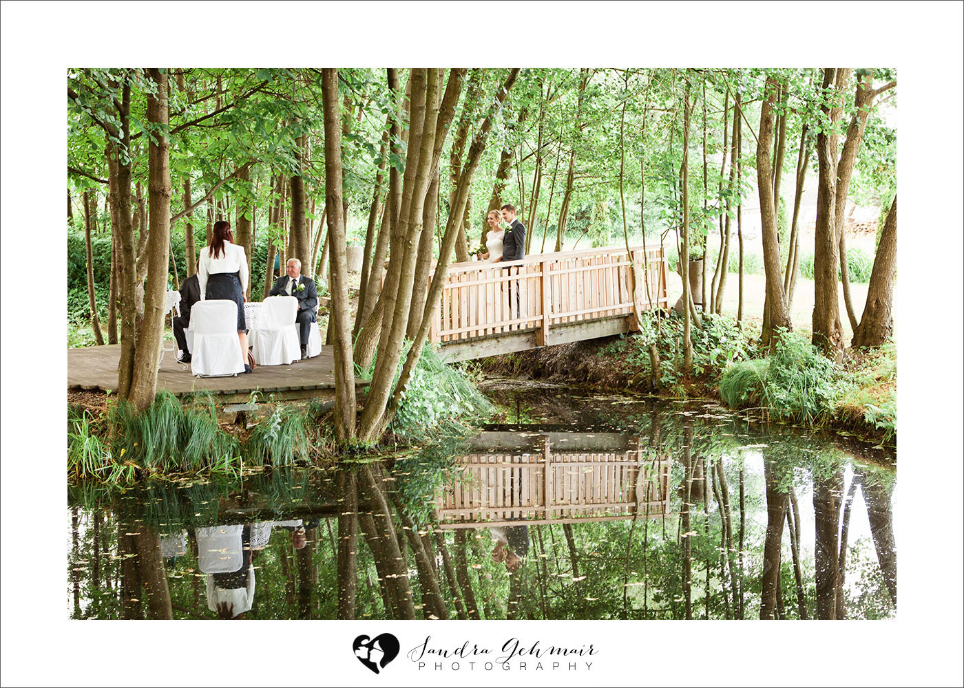 Hochzeit_Insel_Teich_Veda_Hof_Linz_Fotografie_Sandra_Gehmair